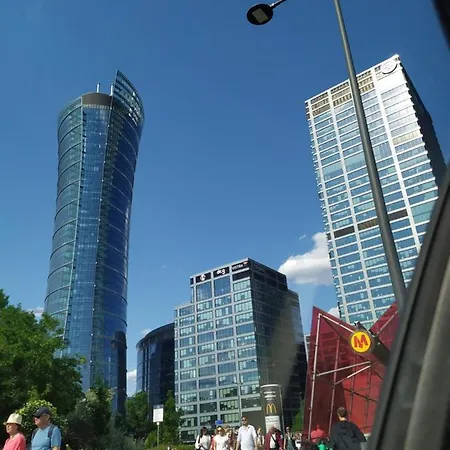 Center 3 Bedroom Apartament *