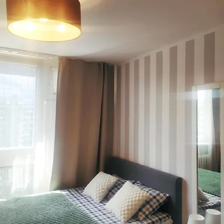 Center 3 Bedroom *
