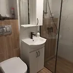 Center 3 Bedroom *